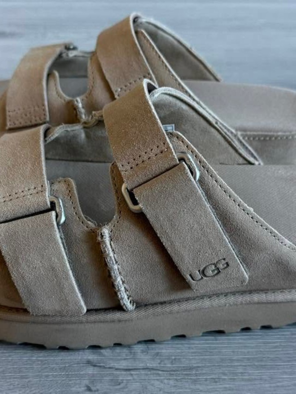 UGG Women Goldenstar Hi Slide Platform Sandals